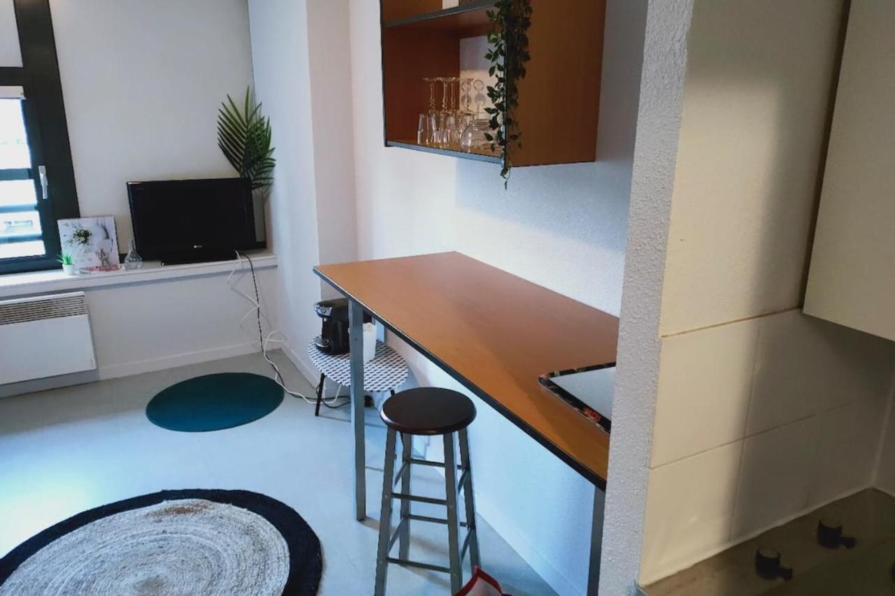 Studio Confortable Hyper Centre De Tours Apartment Exterior photo